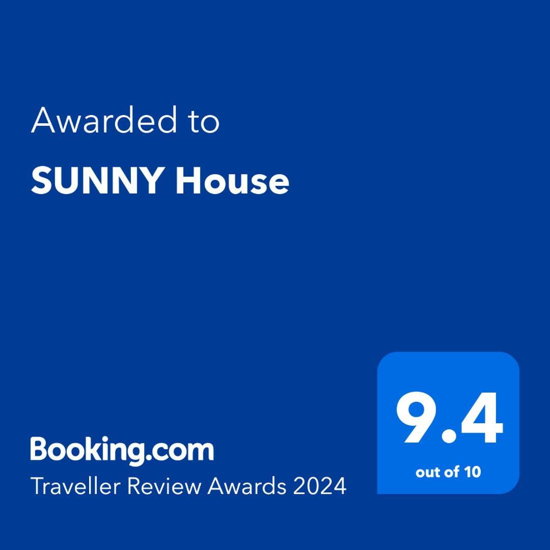 Sunny House Apartamento Tirana Exterior foto